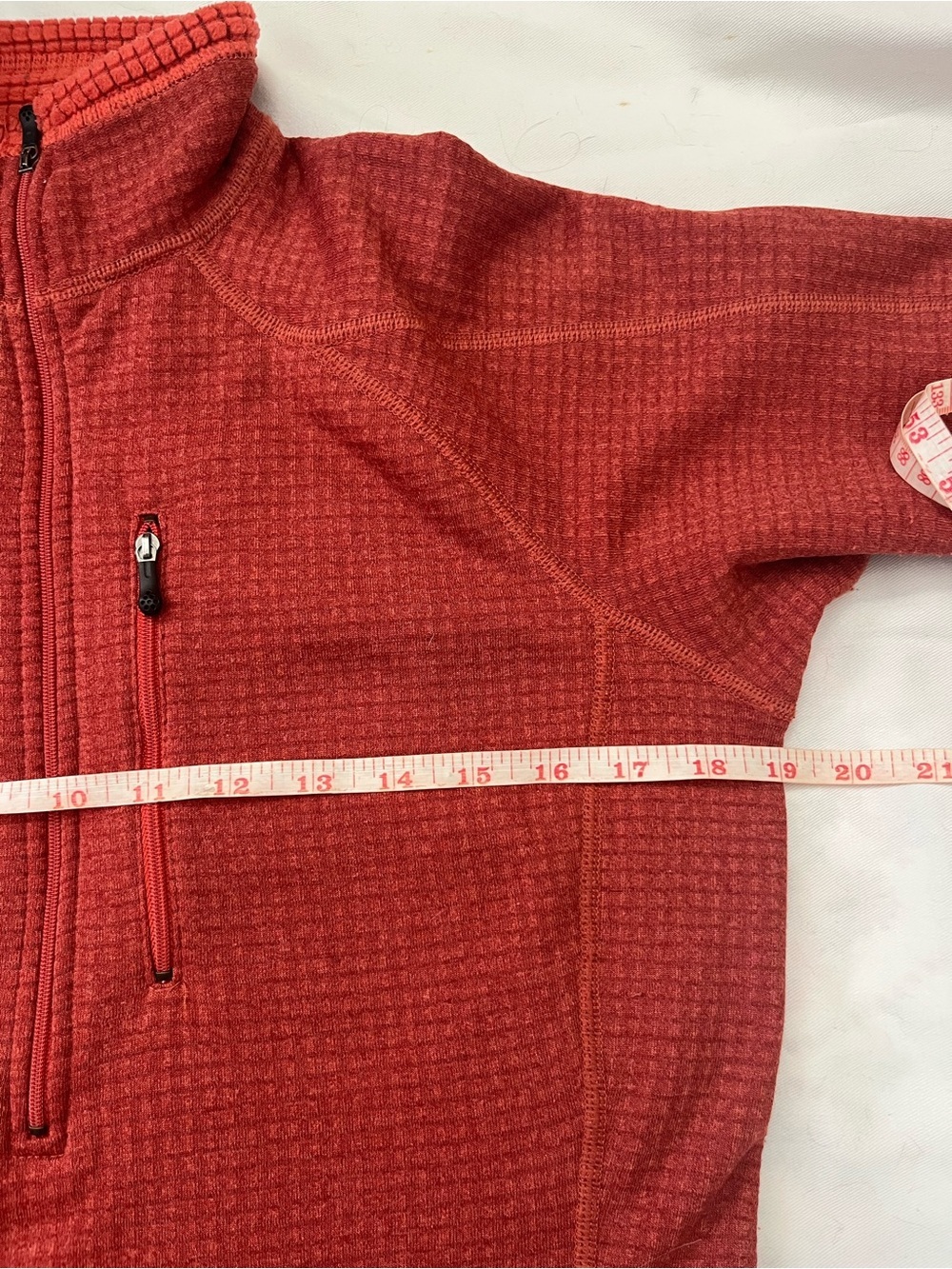 Patagonia Women's R1 Flash Quarter Zip Pullover Red Tech Fleece F4 - Picture 5 of 11